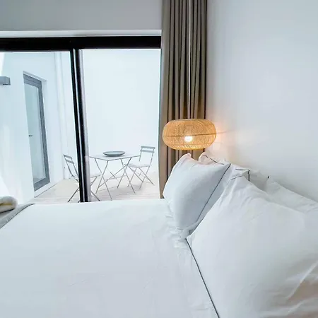 Design By The Farm - Azores Boutique House Apartament *