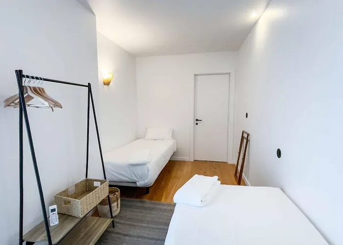 Design By The Farm - Azores Boutique House *