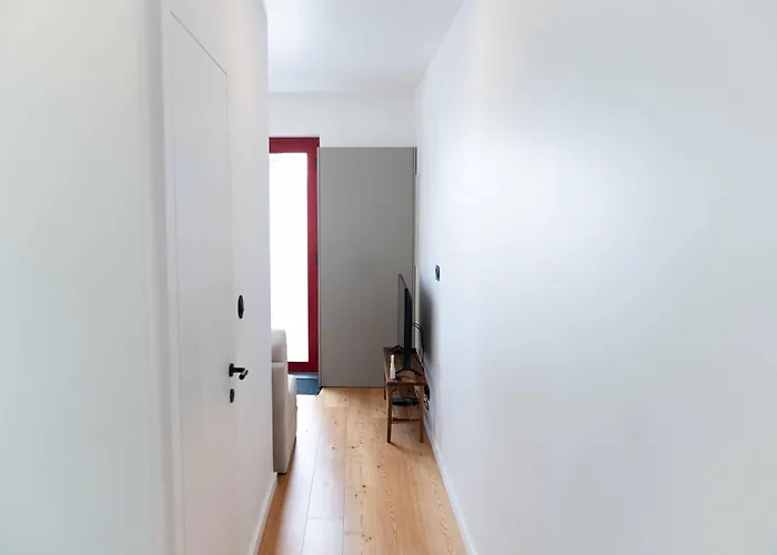 Design By The Farm - Azores Boutique House Apartment